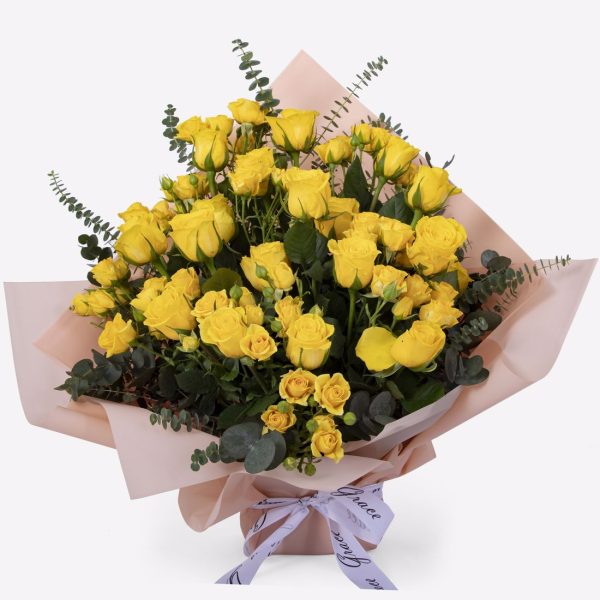 Yellow roses arrangement. Grace shop